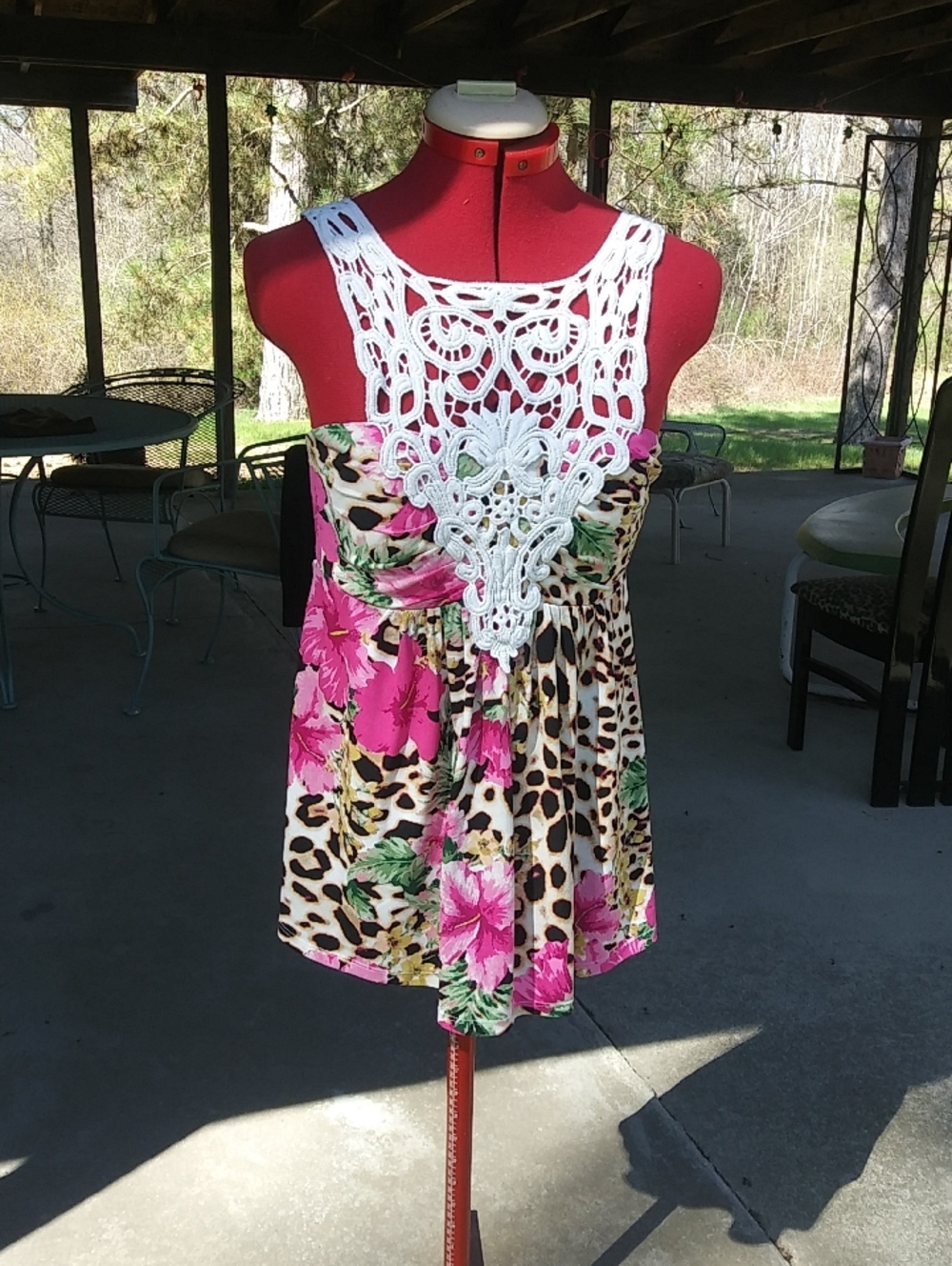 BostonProper Crochet Leopard Floral Top